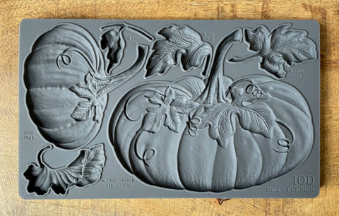 Iron Orchid Designs ‘Hello Pumpkin’ mould